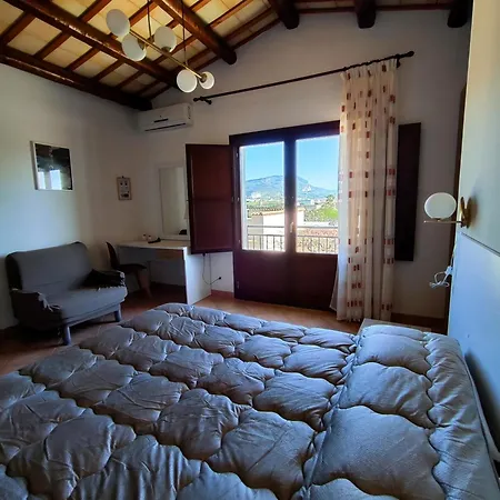 Casolare Nelle Saline Bed & Breakfast 3*