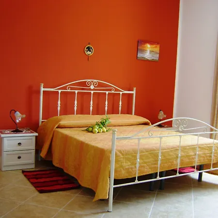 לינה וארוחת בוקר Casolare Nelle Saline Torre Nubia