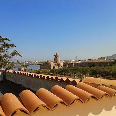 Casolare Nelle Saline Torre Nubia