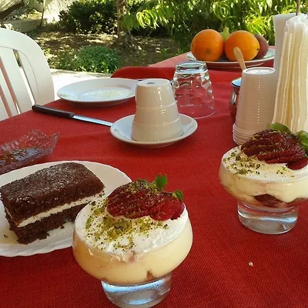 Casolare Nelle Saline Bed & Breakfast 3*